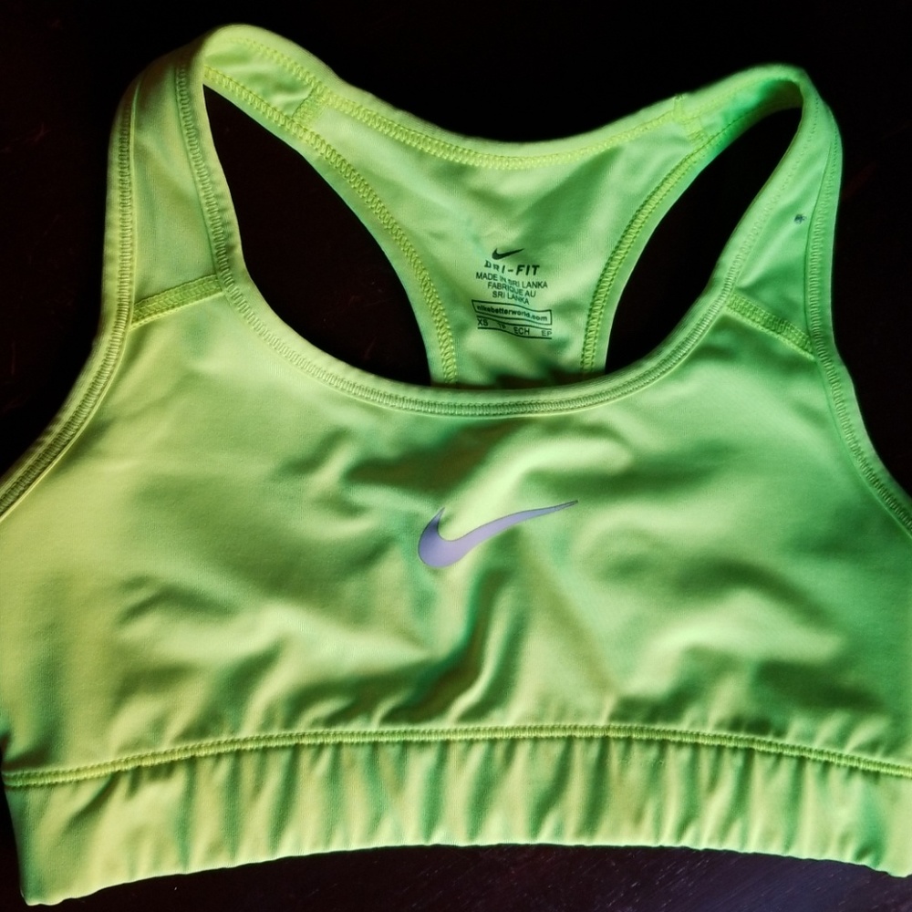 NIKE sports bra